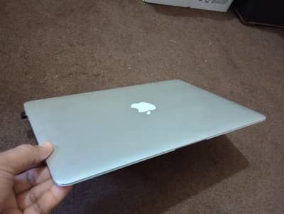 MacBook Air 13" Core i7