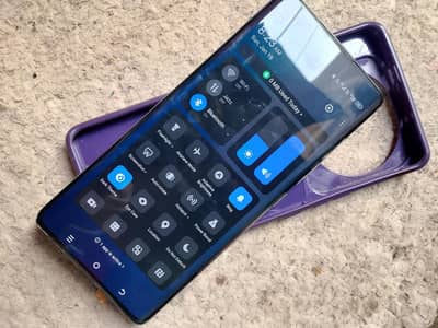 Tecno spark 20 pro plus 8+8 256