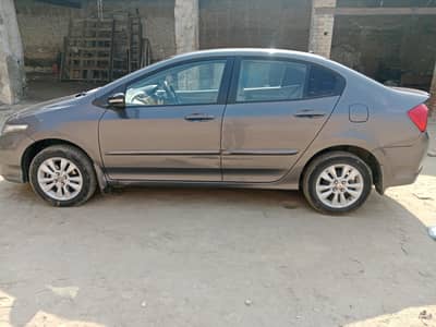 Home Used Neat like New car