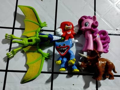 deal deal 1000,Rs. may 5 piece in brand new toys.