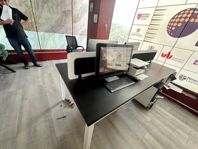 Workstation For Sale 4 person