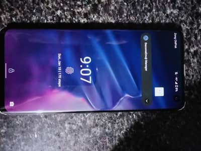 docomo f51A affichal pta he edge sacreen  all ok or battery 4070 mAh