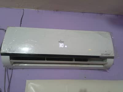 Haier 1.5 ton 7 Month use hot and cool