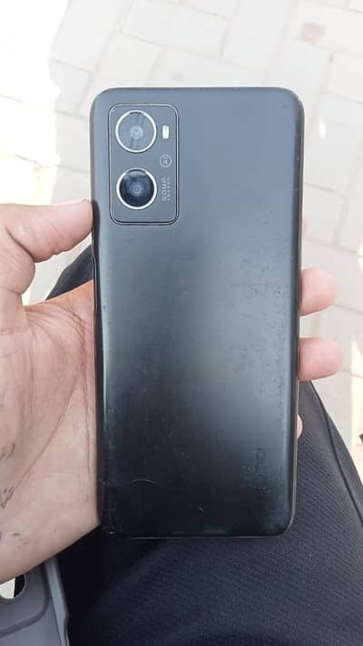 exchange posibal hye PTA aproovd k sath ur Sath kuch paisye b le lena