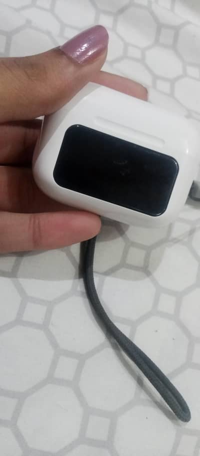 earbuds smart touch screen& touch command