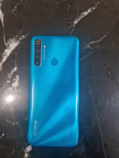 realme 5i