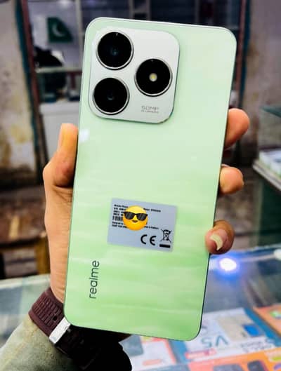 Realme C63 6Gb Ram 128Gb Memory