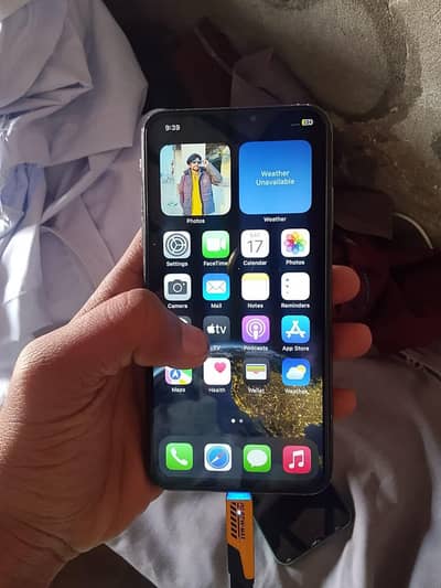 Iphone XS MAX &Tecno Spark 7