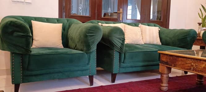 Almost new 9 seater sofa set for sale at DHA2, Islamabad