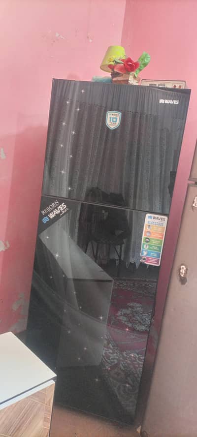 waves 18 cubic 10/10 condition. bht kum use hoa hai. j