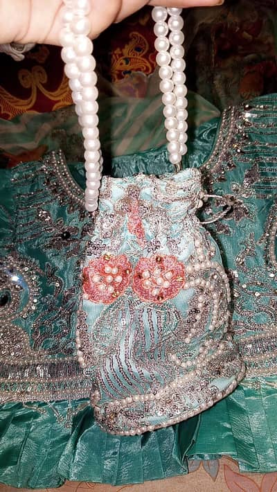 Langa kurti poti bage