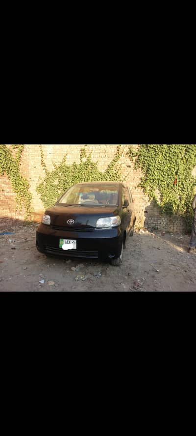 Toyota Porte 2009