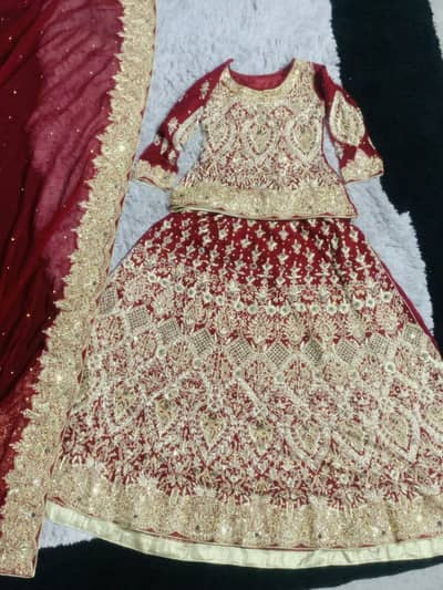 Heavy Barat lehnga with green pearls