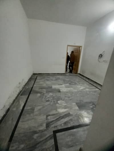 Hunza block allama iqbal town 3 marla lower portion for rent in prime location