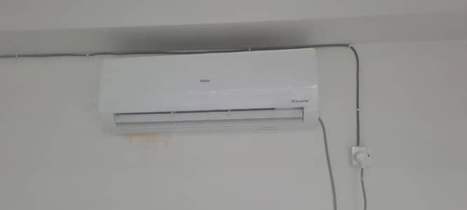 Haier 1.5 ton DC inverter heat and cool