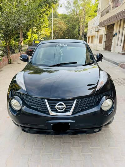 Nissan juke full option pearl Black colour