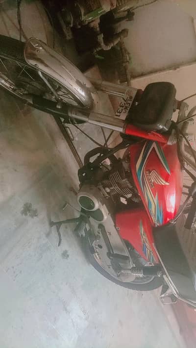 United 125 urgent sale