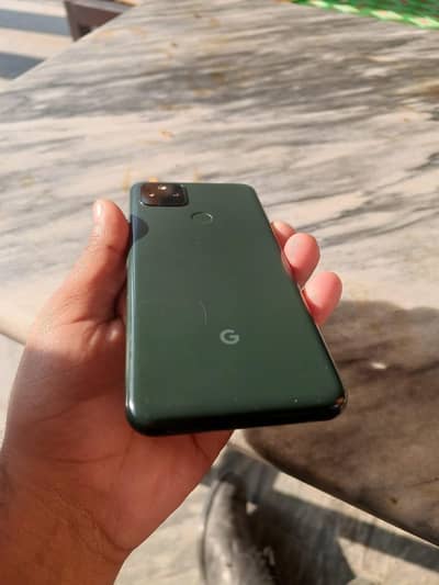 pixel 5 in excellent condition