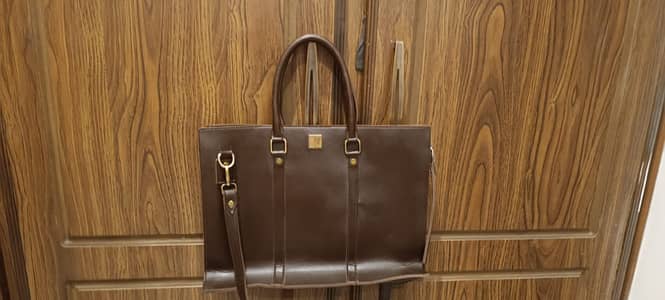Leather bag for ladies