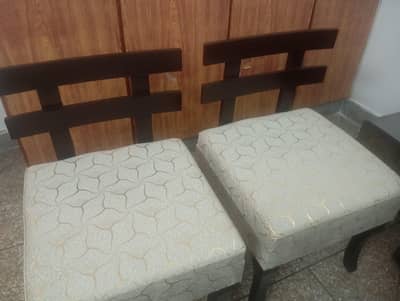 beautiful brand new pair of bedroom chairs