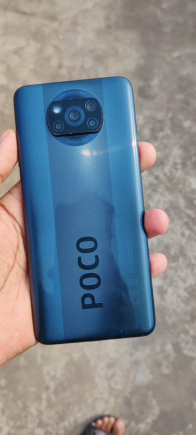 poco x3