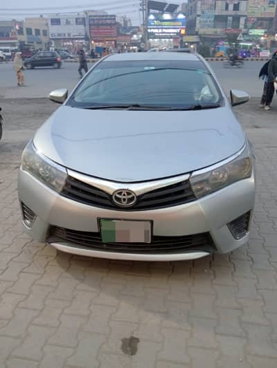Toyota Corolla GLI 2015  (03334073667) (03081000050)