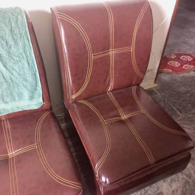 regxine sofa chairs used in new condition