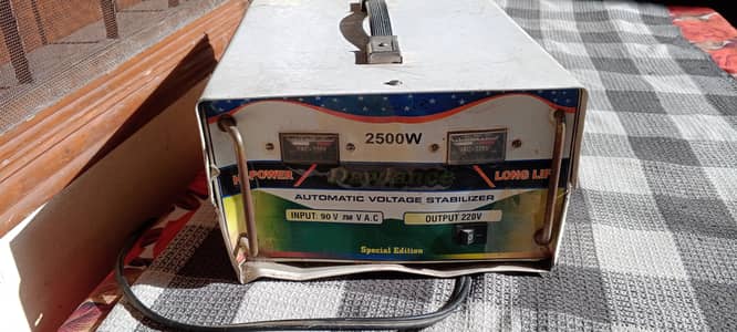 Dawlance steplizer 2500 watt