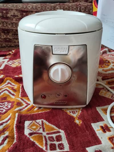 Deep Fryer | 5 Litter Capicity | New Condition