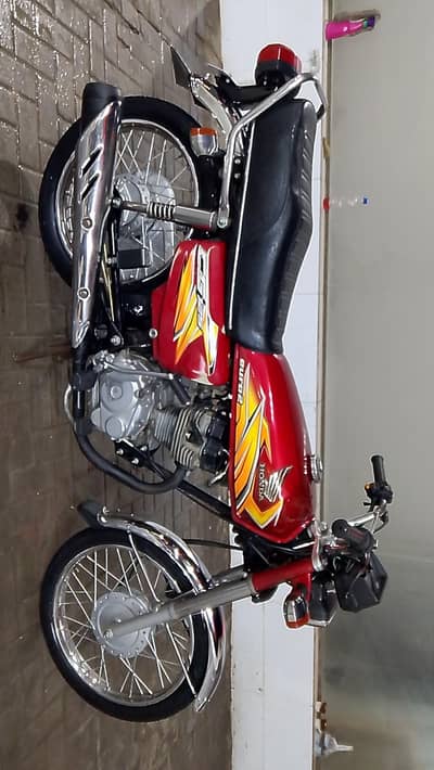 Honda CG 125 2021 in for sale in good condition better than ybr,ybz