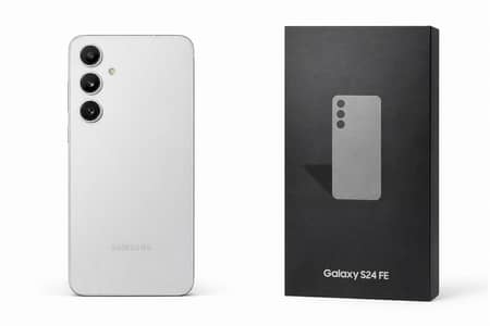 Samsung Mobile S24 fE