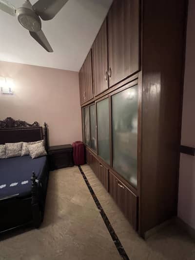 Faisal Town C Block 1 Kanal Upper Portion With Separate Gate 3 Bed Tv Launch Kitchen Store,Marble Flooring Easy Access,Near Molana Shokat Ali Road, Original Pictures Are Attached