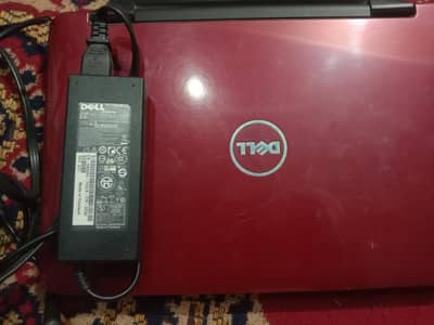 DDR3 8.00 GB | Intel (R) Pentium(R) CPU | Storage 112 GB