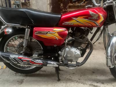 Honda 125 2021 model good condition documents clear engine 100℅