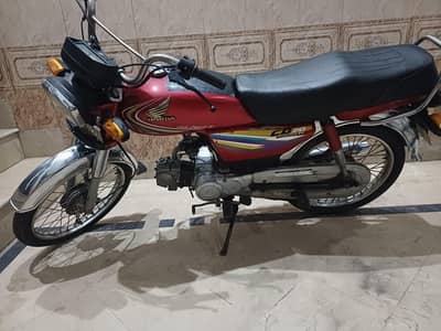 Honda CD 70 Lush o3o417654o8