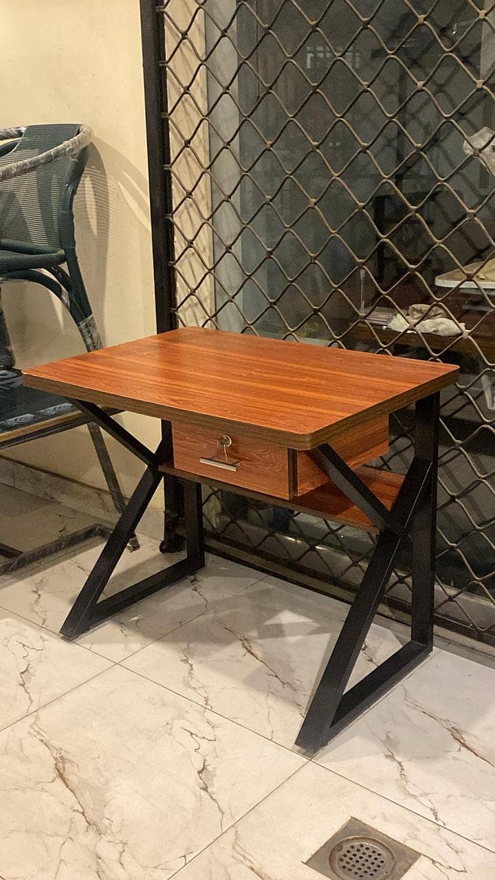 |Work stations|Computer Table|Executive Table|Boss Table| Office Table 10