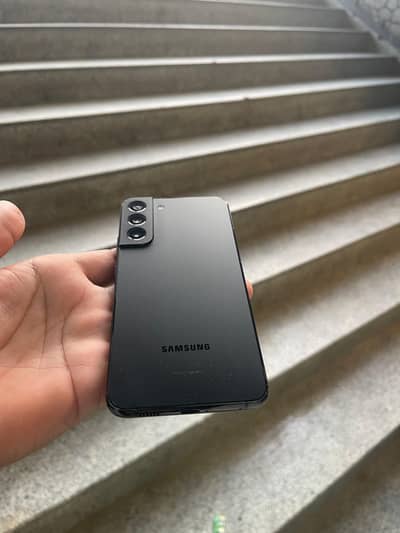 Samsung Galaxy S22 Plus