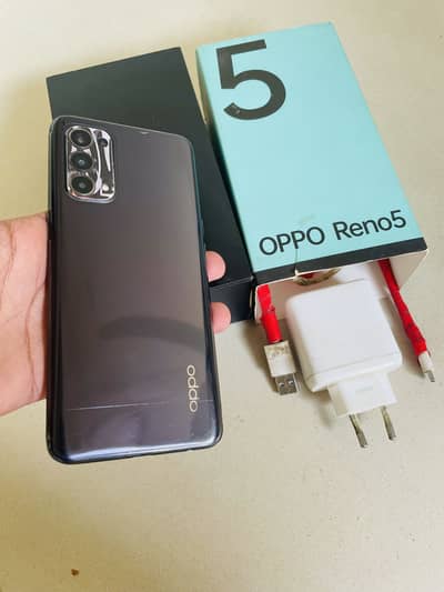 OPPO Reno5