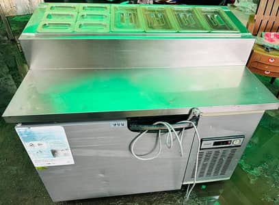 Chiller freezer / freezer / Prep table