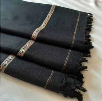 Premium Winter Warmth Shawl for Men with Embroidered Detail - Elegant