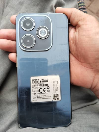 Infinix Hot 40 i  8/256GB condition 10/10