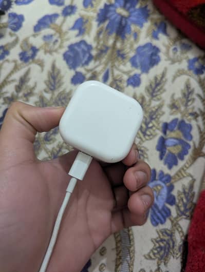 Iphone 15 pro max orignal charger