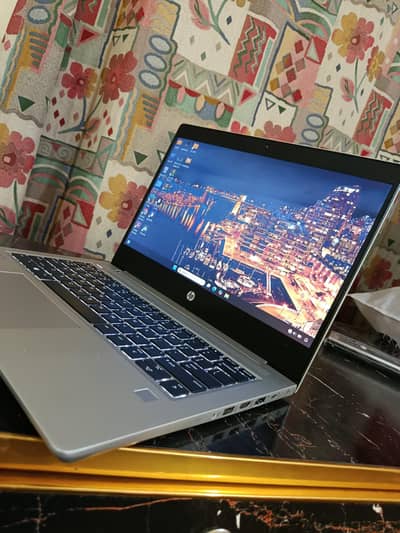 Laptop HP ProBook Cori5 8th Gen very Neat and Clean Slim