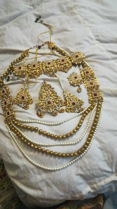 brand new bridal set 1 time use