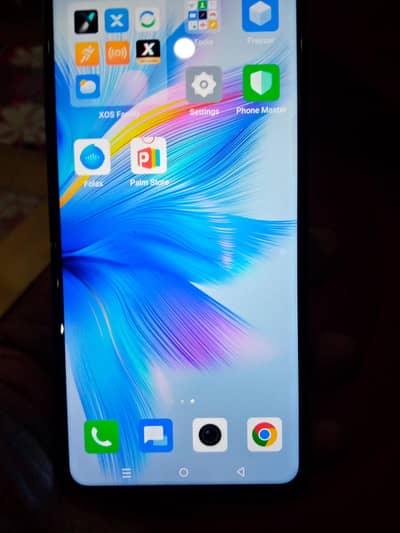 not 30 box ha charger Nahi ha 8 256 condition condition 10 by 8