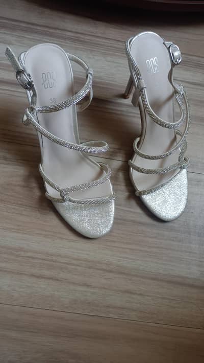 ECS heels for sale