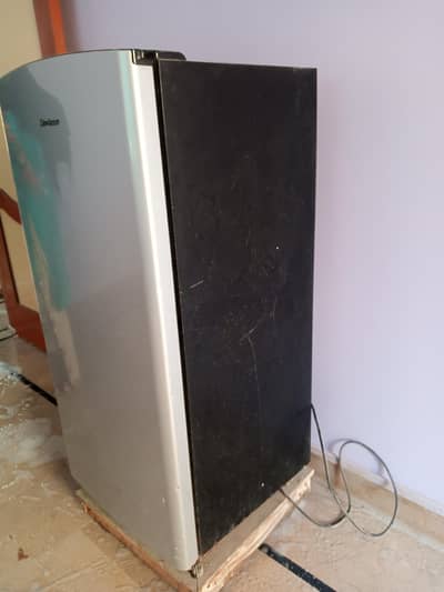 dawlance fridge