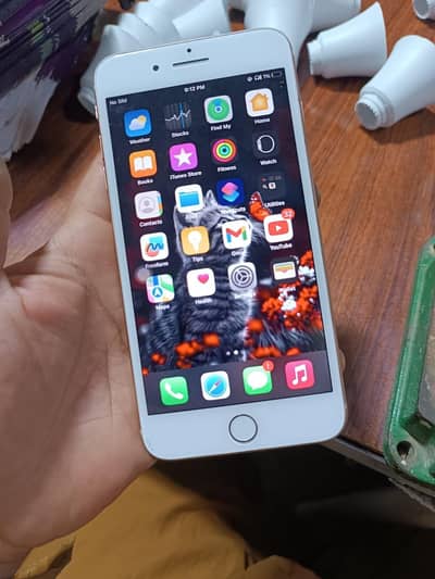 iphone 8 puls non PTA 