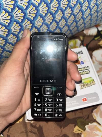 Calme 4g cloud touch and keyped hotspot mobile battery 2 days easily