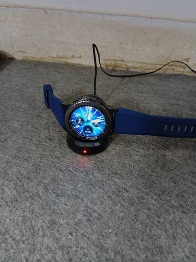 Smart Watch Samsung gear S3 Frontier.